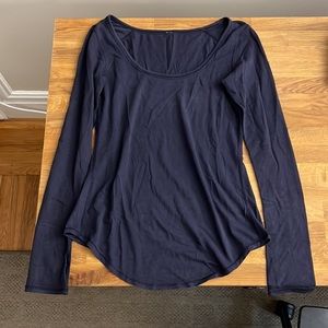 Lululemon long sleeve shirt